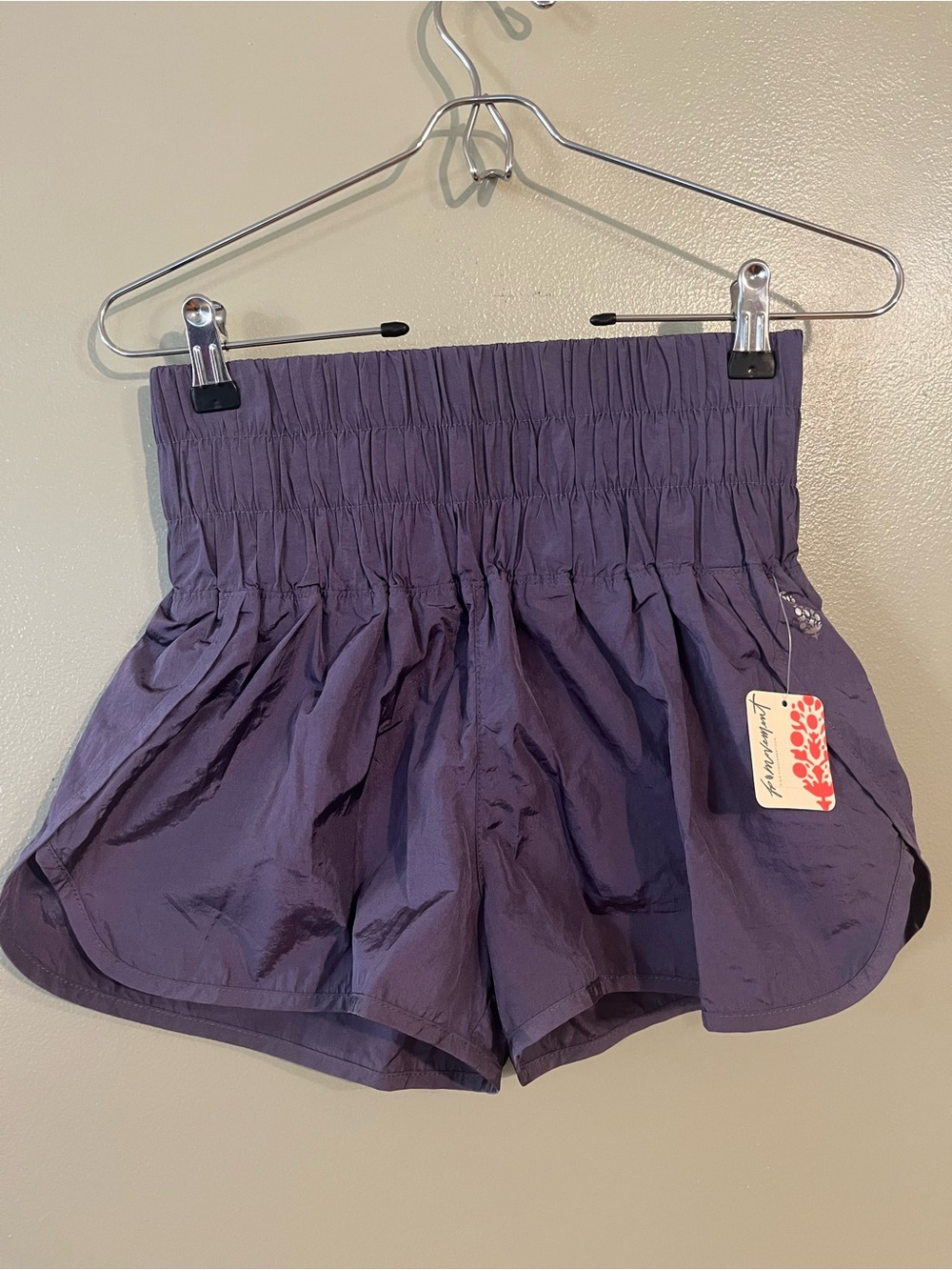 FP Movement Women’s High-Rise Purple Smocked Waist Shorts Athletic S NWT